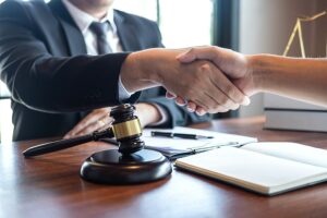 When Should You Hire an Attorney After a Car Accident