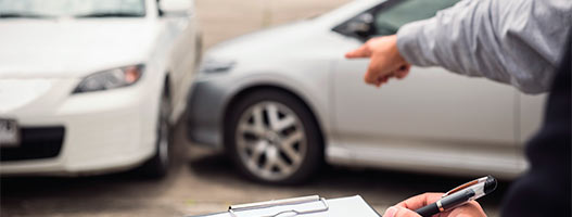 Notifique A Su Compañía De Seguros De Automóviles