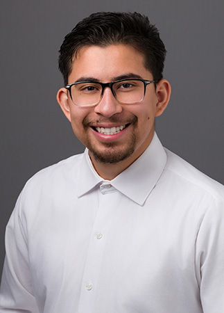 Jhovanny Acevedo, Receptionist