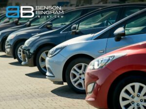 Cars parked in a lot, symbolizing rental car accidents and the statute of limitations to file a personal injury claim